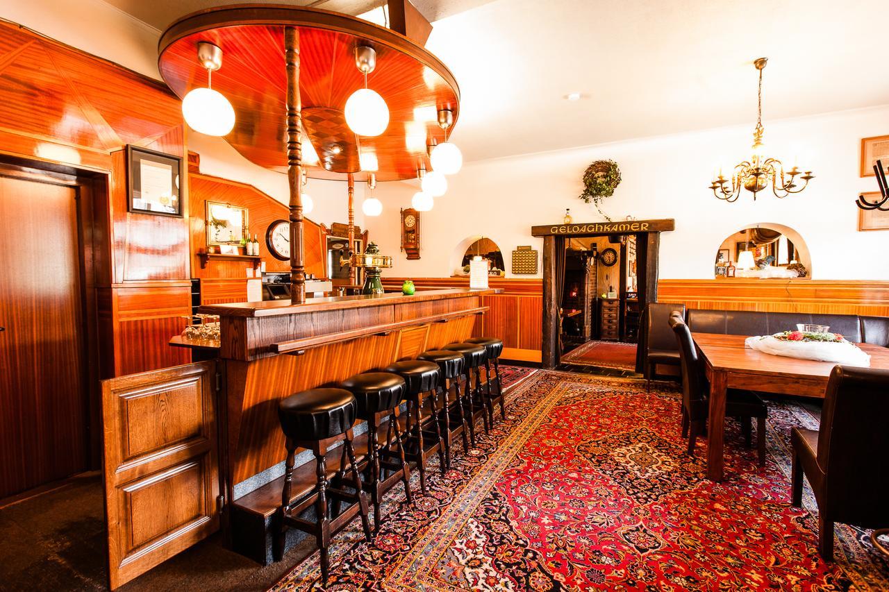 Hotel-Restaurant Gasthof Peters Anno 1650 Selfkant Eksteriør billede