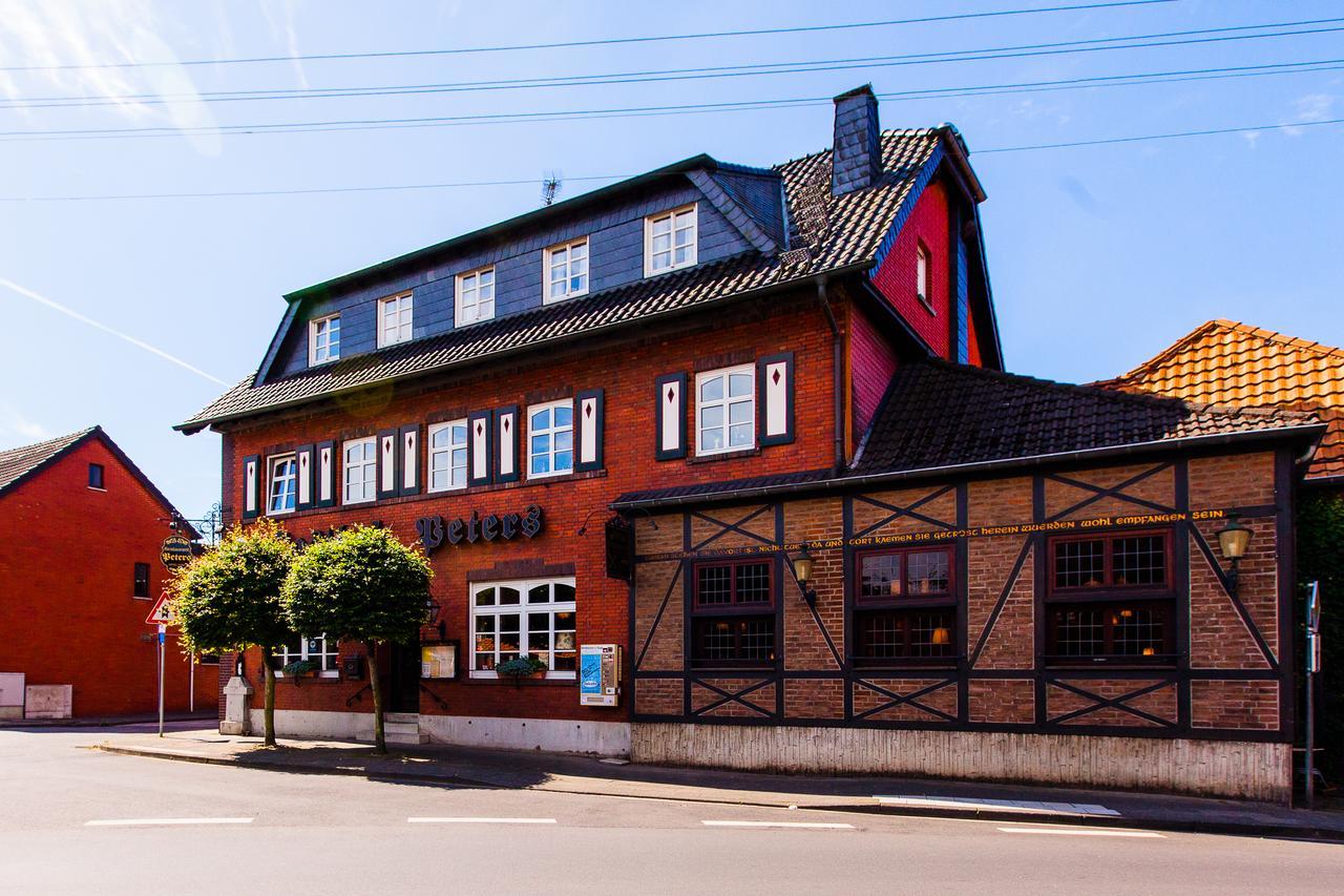 Hotel-Restaurant Gasthof Peters Anno 1650 Selfkant Eksteriør billede